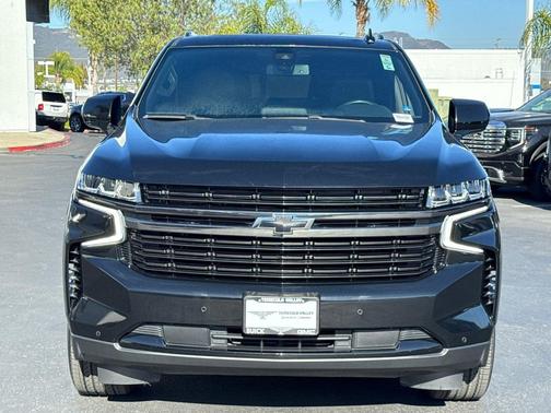Black 2022 Chevrolet Suburban RST