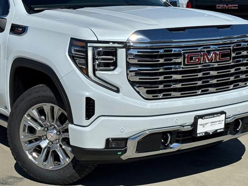 Glacier White Tricoat 2026 GMC Sierra 1500 Denali