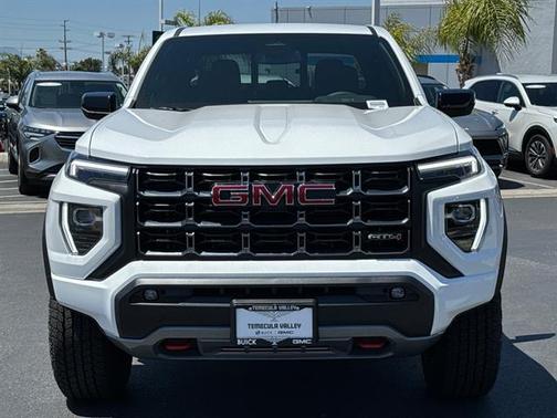 2025 GMC Canyon Base