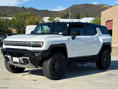 2026 GMC HUMMER EV SUV 2X
