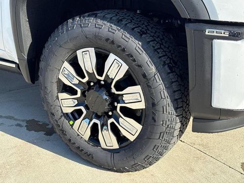 2026 GMC Sierra 2500 Denali