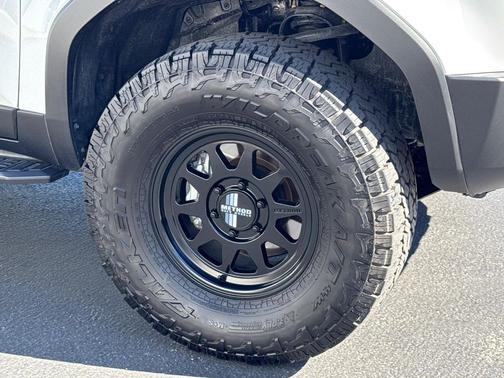 Ice Cap 2026 Toyota Land Cruiser Base