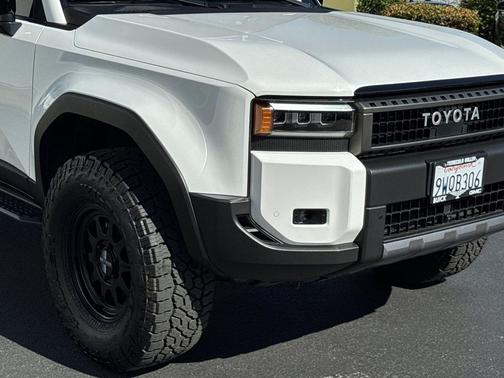 Ice Cap 2026 Toyota Land Cruiser Base