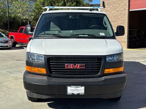 2025 GMC Savana 2500 Work Van