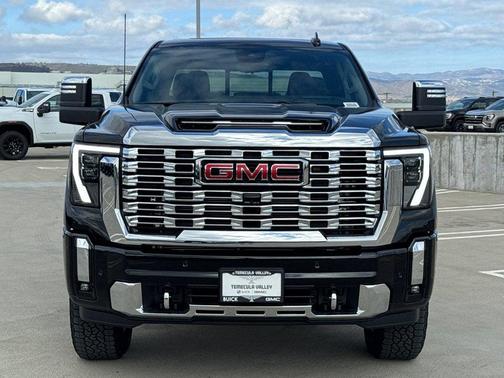2026 GMC Sierra 2500 Denali