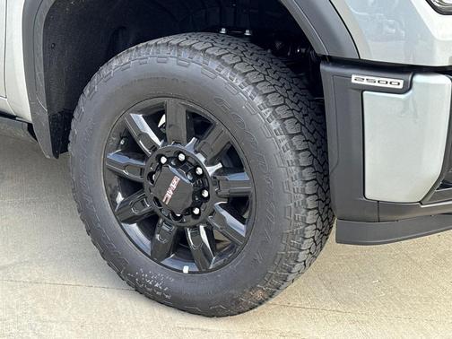 Sterling Metallic 2026 GMC Sierra 2500 AT4