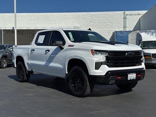 Summit White 2025 Chevrolet Silverado 1500 LT Trail Boss