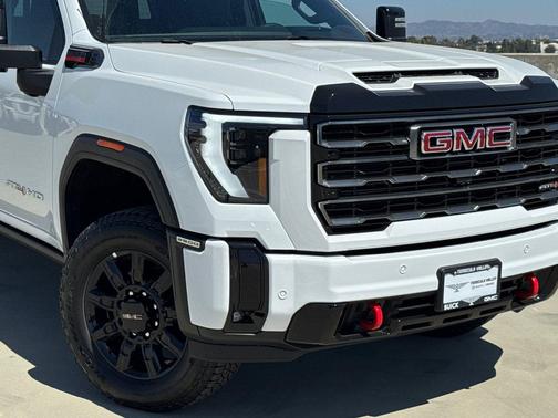 Summit White 2026 GMC Sierra 2500 AT4