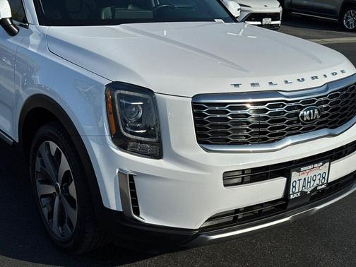 2021 Kia Telluride S
