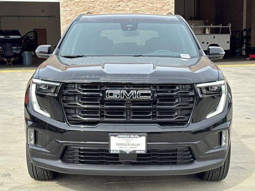 2026 GMC Acadia Elevation FWD