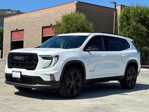2026 GMC Acadia FWD Elevation