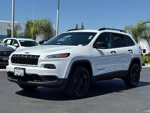 2017 Jeep Cherokee Altitude