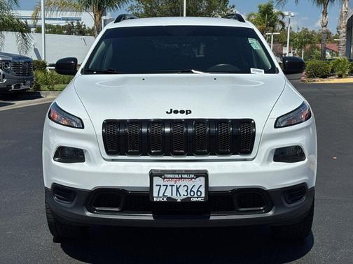2017 Jeep Cherokee Altitude