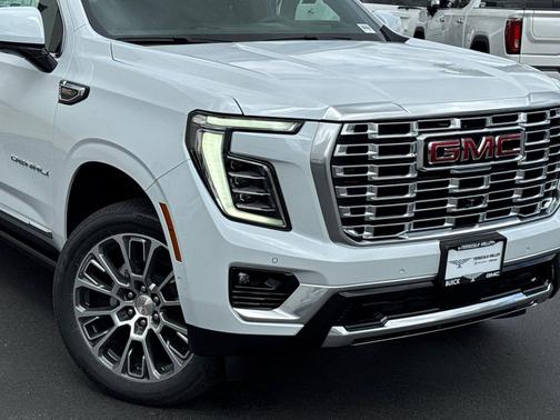 Glacier White Tricoat 2026 GMC Yukon XL Denali