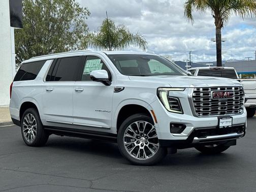 Glacier White Tricoat 2026 GMC Yukon XL Denali
