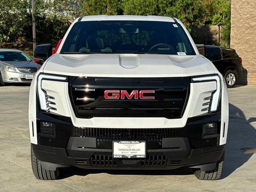 2026 GMC Sierra EV Standard Range Elevation