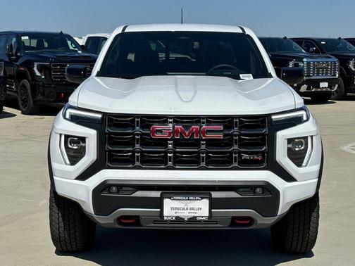 2025 GMC Canyon AT4