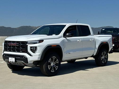 2025 GMC Canyon AT4