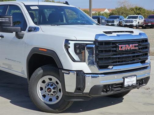 2025 GMC Sierra 3500 Base