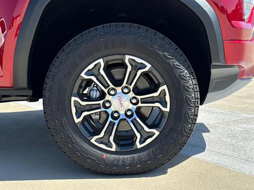 2025 GMC Canyon Base