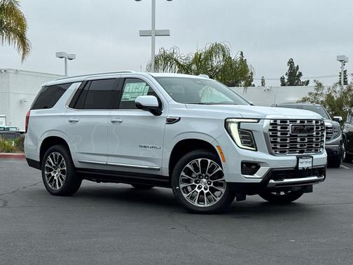 Glacier White Tricoat 2026 GMC Yukon Denali