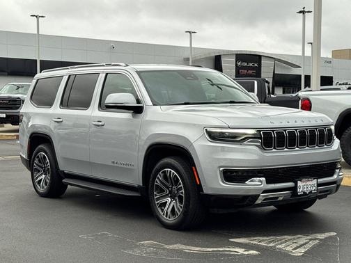 2022 Jeep Wagoneer Series III 4x4