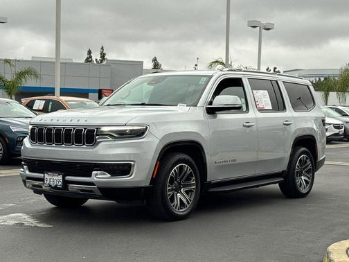 2022 Jeep Wagoneer Series III 4x4