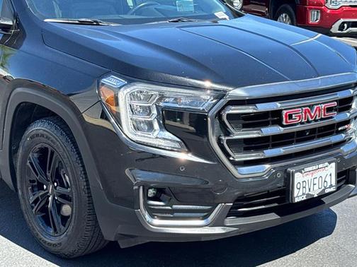 2022 GMC Terrain AWD AT4