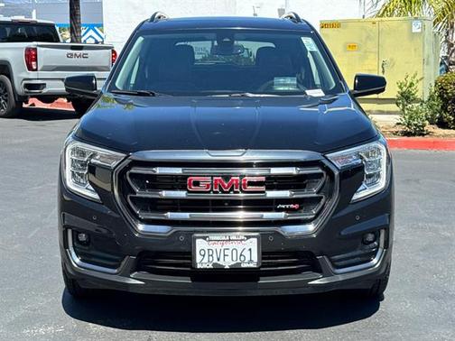 2022 GMC Terrain AWD AT4