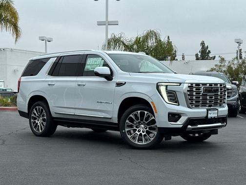 Glacier White Tricoat 2026 GMC Yukon Denali