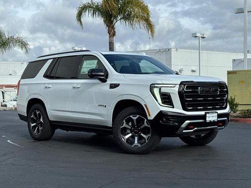 Summit White 2026 GMC Yukon 4WD AT4
