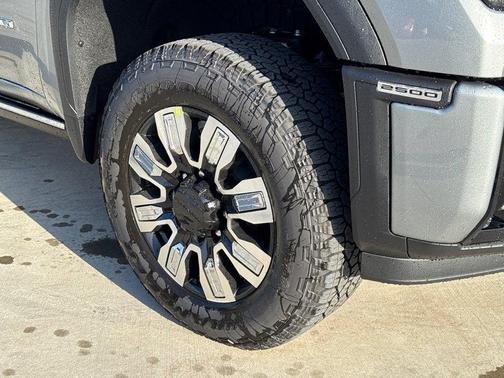 2026 GMC Sierra 2500 Denali