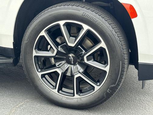 Summit White 2021 Chevrolet Tahoe 2WD RST