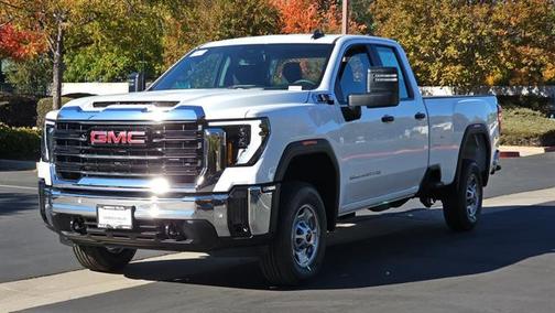 2025 GMC Sierra 2500 SLE