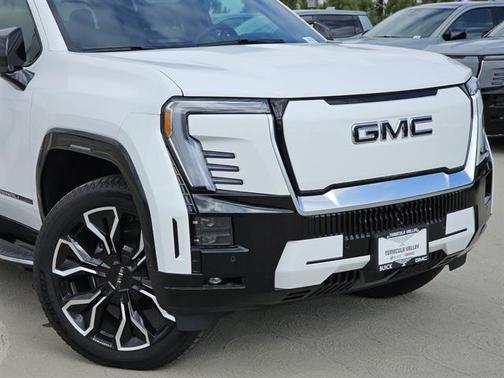 2025 GMC Sierra EV Max Range Denali
