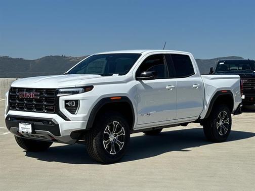 2025 GMC Canyon Base