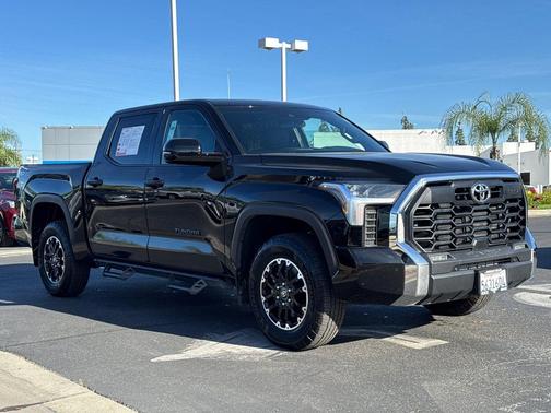 2025 Toyota Tundra SR5