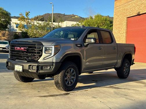 2026 GMC Sierra 1500 AT4X