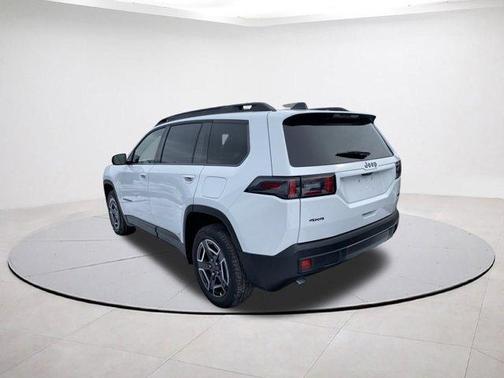 2026 Jeep Cherokee LAREDO/LIMITED