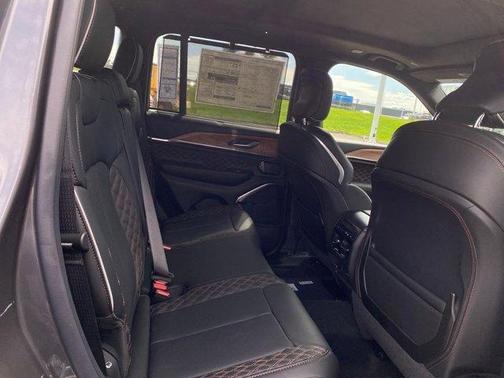 Metallic 2026 Jeep Grand Cherokee Summit