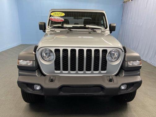 2022 Jeep Gladiator Sport