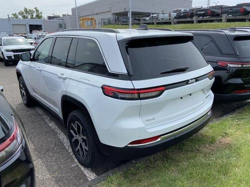 2025 Jeep Grand Cherokee Limited