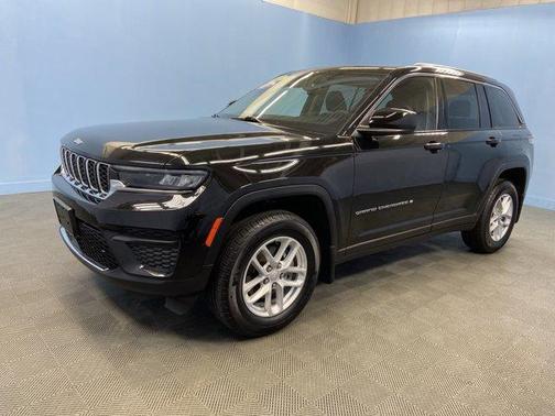 2023 Jeep Grand Cherokee Laredo X