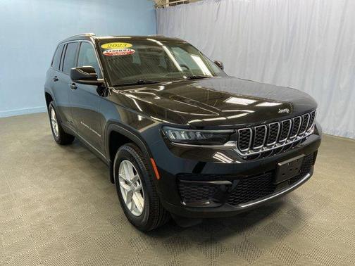 2023 Jeep Grand Cherokee Laredo X