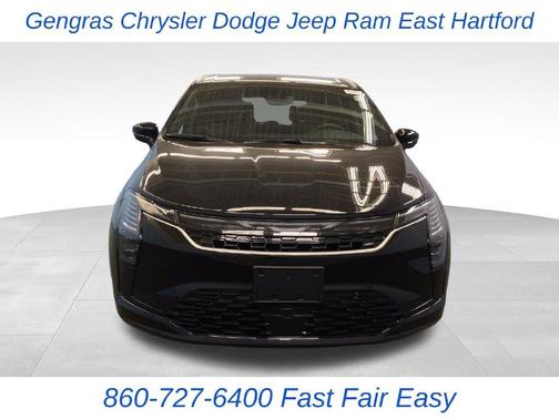 Diamond Black 2027 Chrysler Pacifica SELECT