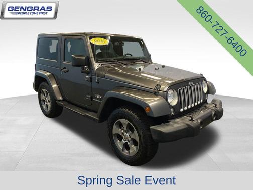 Granite Crystal Clearcoat Metallic 2016 Jeep Wrangler Sahara