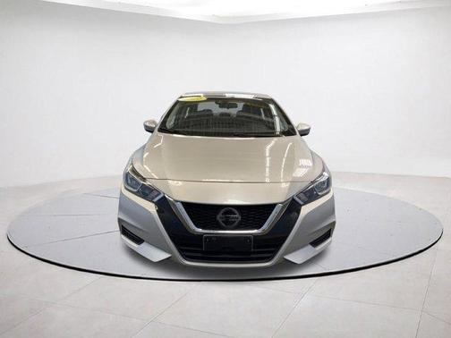 2020 Nissan Versa 1.6 SV