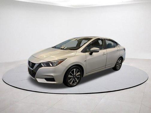 2020 Nissan Versa 1.6 SV