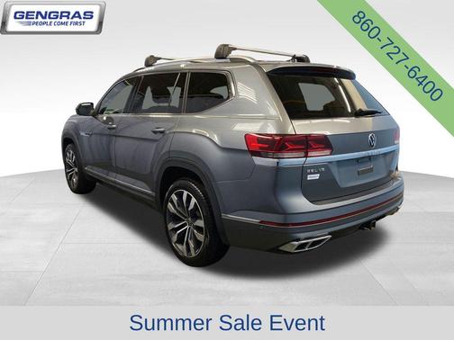 Platinum Gray Metallic 2023 Volkswagen Atlas 3.6L SEL Premium R-Line