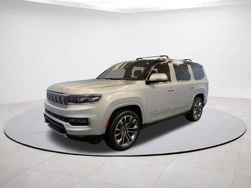 2022 Jeep Grand Wagoneer Series III